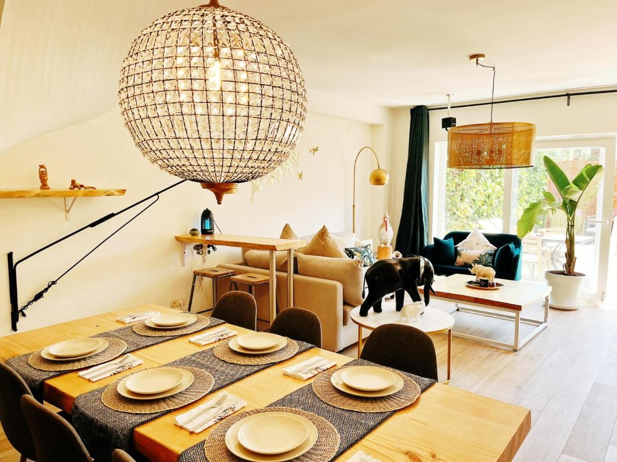 Cheerful Townhouse Center Sitges 5 Bedrooms Pool And Terrace Екстериор снимка