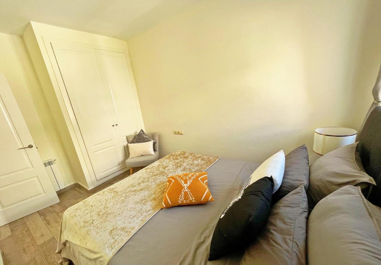 Cheerful Townhouse Center Sitges 5 Bedrooms Pool And Terrace Екстериор снимка
